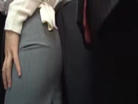 満員電車　① free on - Ero Video 
