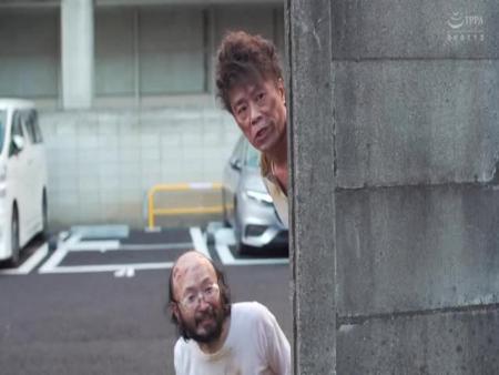 清楚な若妻がホームレスに無理やり犯●れた日々悪臭に震えながら凌●されたその結末は 東條なつ free on - Ero Video 
