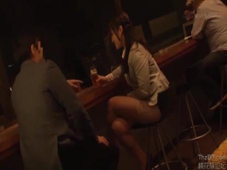 ＜ガチレイプ＞トイレで狙われた女子高生が痴漢から犯され立ちバックでチンポを無理やり挿入！鏡の前で凌辱レイプされてしまう… free on - Ero Video 